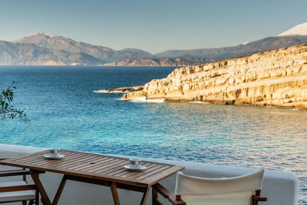Nostos Cave Seaview Apartment Матала Екстер'єр фото